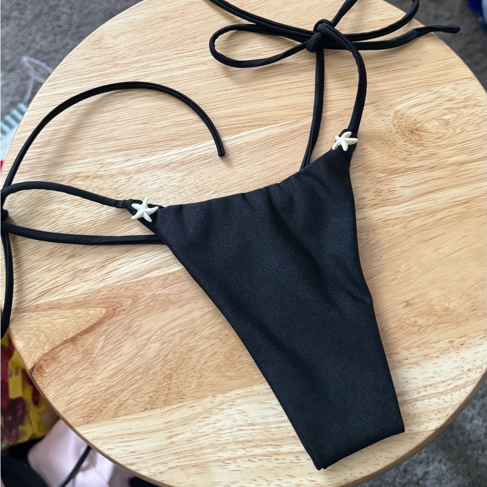 Tie bikini bottom